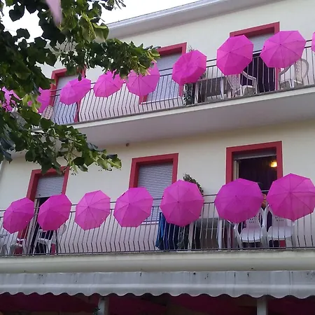 Szálloda Eriale Nuova Gestione Rimini