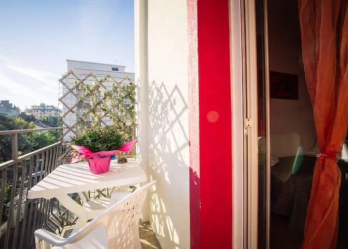 Eriale Nuova Gestione Hotel 2*