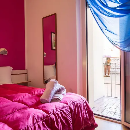 Eriale Nuova Gestione 2* Rimini